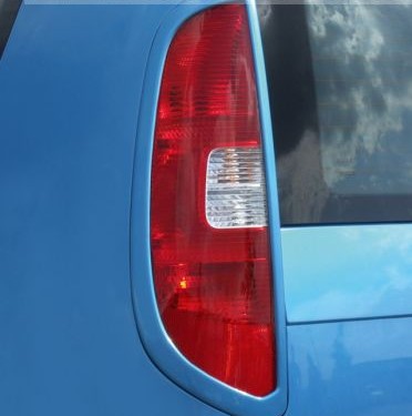 Φρύδια φανών Skoda Roomster