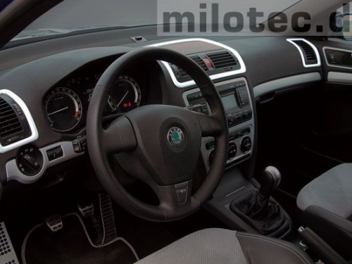Ταμπλό νίκελ Skoda Octavia II